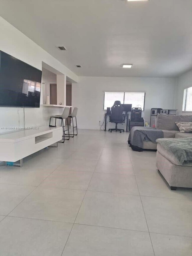 Photo - 13437 SW 44th Ln