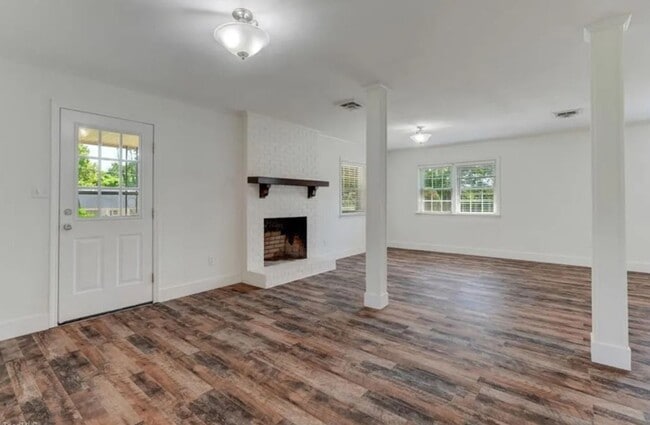 The Best of Both Worlds: Secluded Feel wit... - The Best of Both Worlds: Secluded Feel wit... House