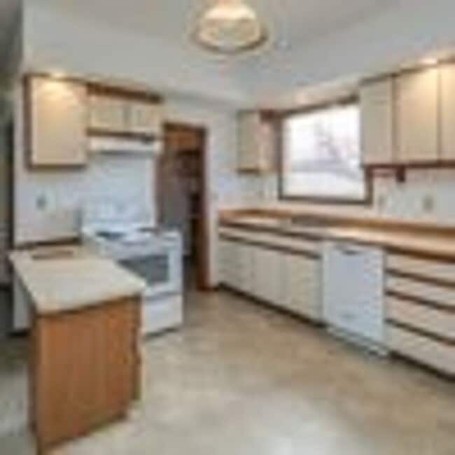 Photo - 2420/2422 E Street Unidad 2422