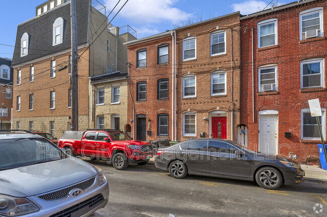 Building Photo - 106 S Regester St Rental
