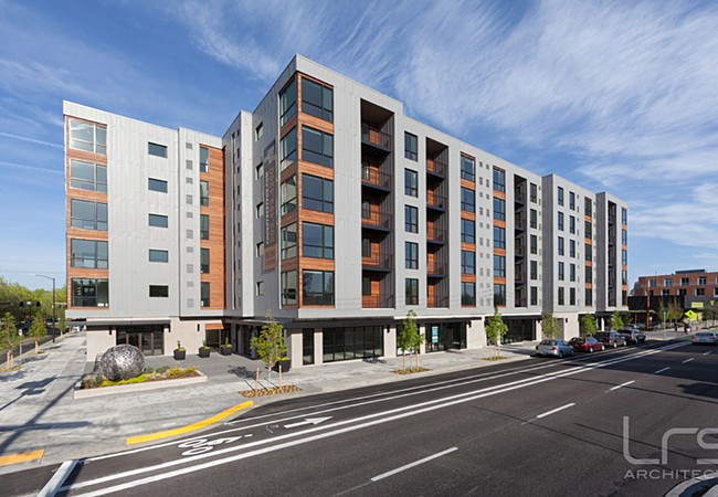 Building Photo - Cook Street Rental