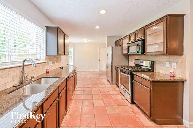 Photo - 1402 Green Tree Dr