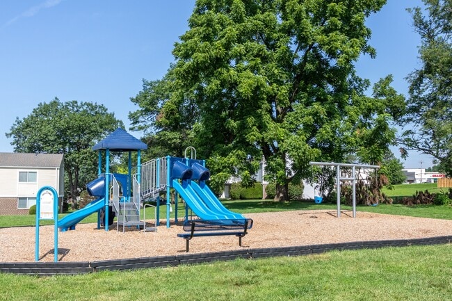Quakertown West Apartment Homes