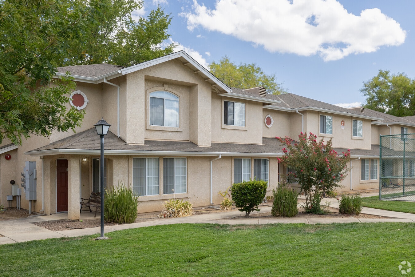 Photo - Hudson Bay Apartments