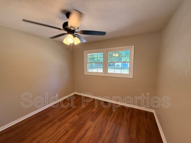 Photo - 1801 Bernard St
