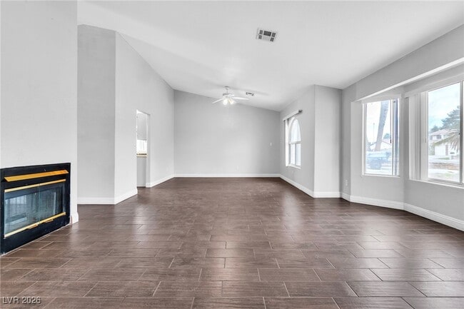 Photo - 3975 Duneville St