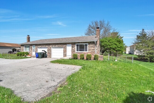 Building Photo - 8008-8010-8010 Smoky Row Rd Rental