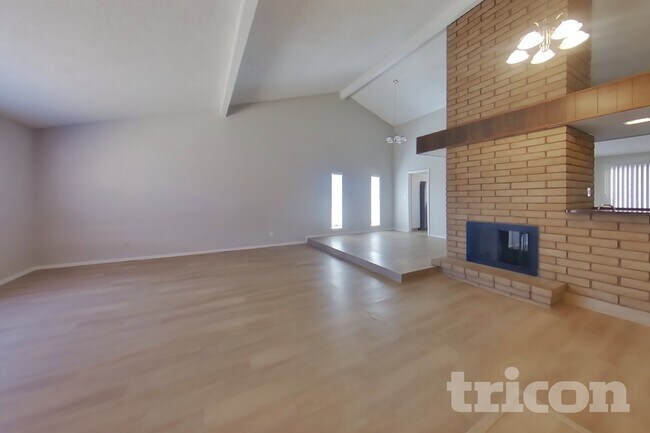 Photo - 3629 W Kelton Ln