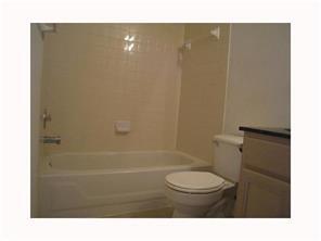 Photo - 1610 Parkwood Dr