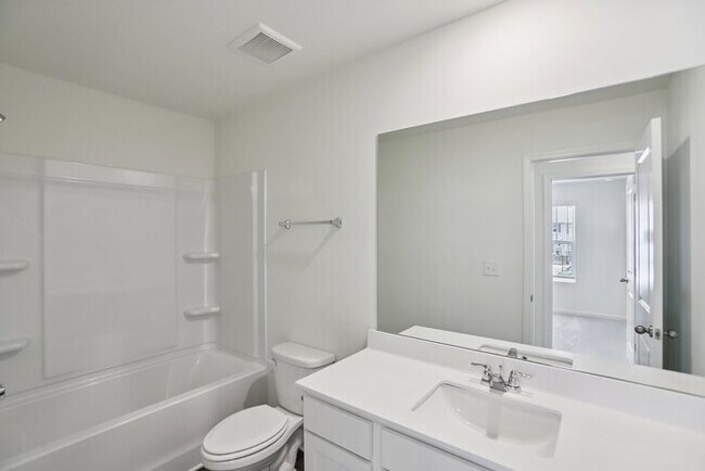 Photo - Fantastic 3bd/2.5ba home! Let yourself in!