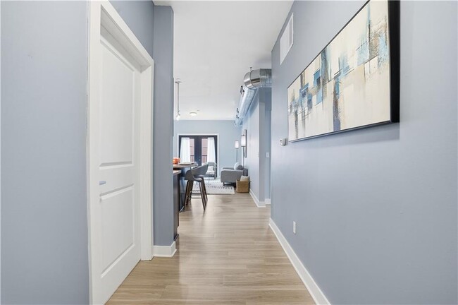 Photo - 3607 Butler St Unit 202