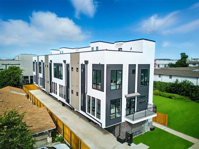 Building Photo - 4611 Fairmount St Unit 102