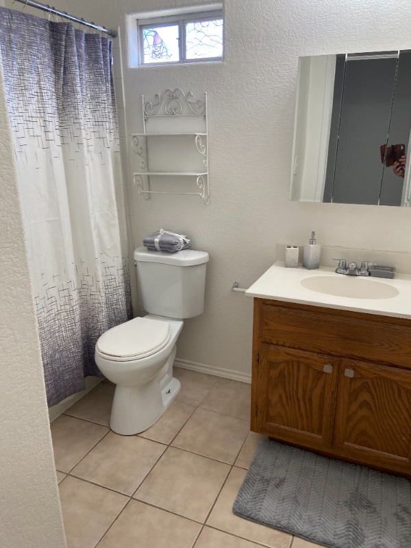 Photo - 2404 Thomas St