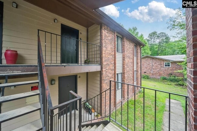 Photo - 1680 Horseshoe Dr