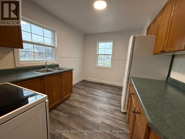 Photo - 76 Martindale Rd