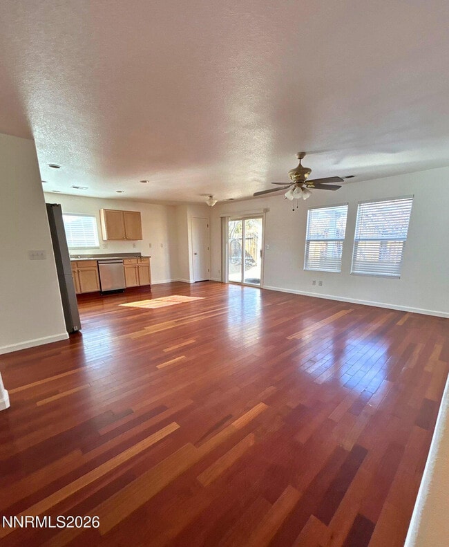 Photo - 986 Montero Dr