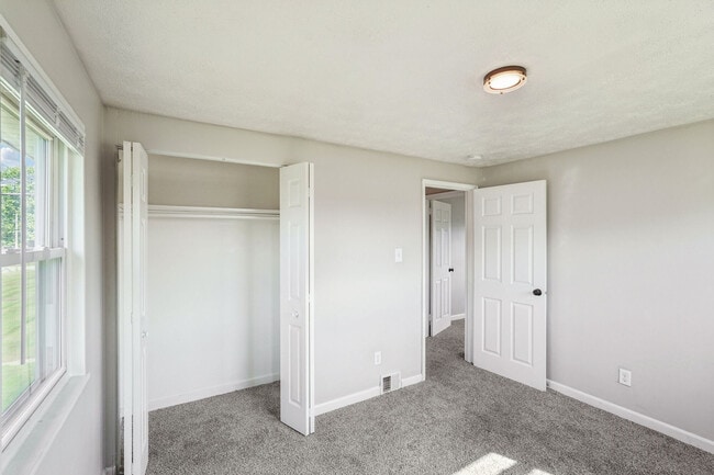Columbus Crossing Townhomes