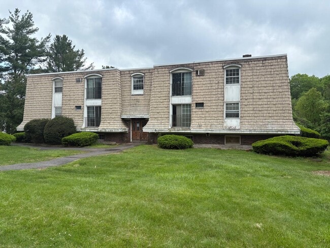 Photo - 1214 Middle Tpke W Apartment Unit C1