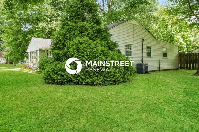 3 Bedroom Pet-Friendly Home in Louisville, KY with Main Street Renewal