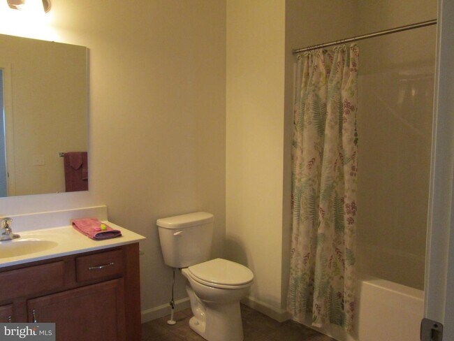 Photo - 113 Legacy Blvd Unit 204