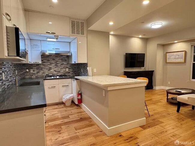 Building Photo - 333 Parnassus Ave Rental