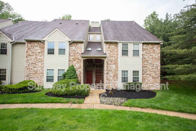 Building Photo - 350 Tavistock Rd
