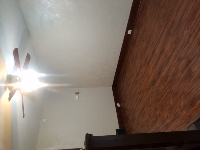 Photo - 1080 Priestley Ave
