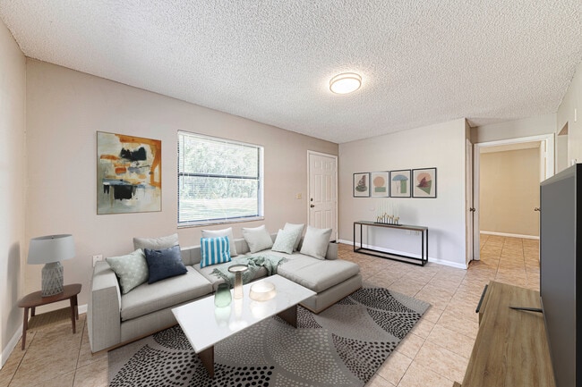 Photo - 415 NE 11th Ave