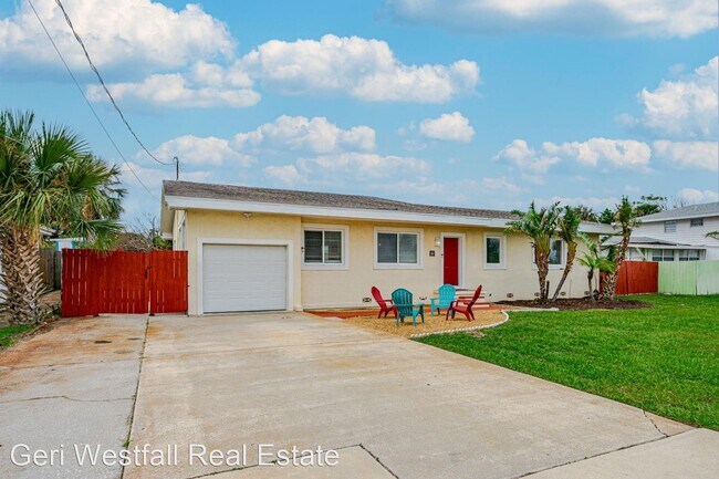 Photo - 4 br, 2.5 bath House - 486 Cedar St.