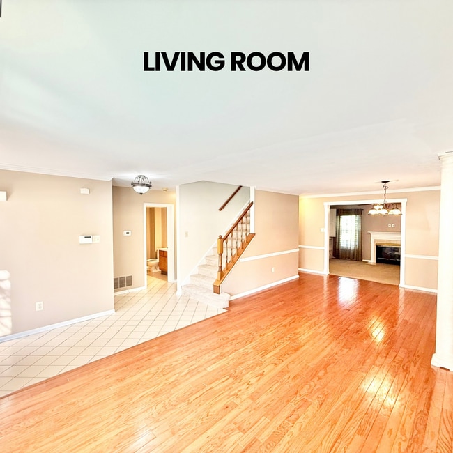 16 Martin Ct