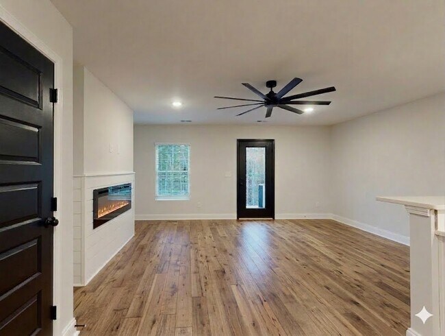 Photo - 229 Winding Chestnut Dr