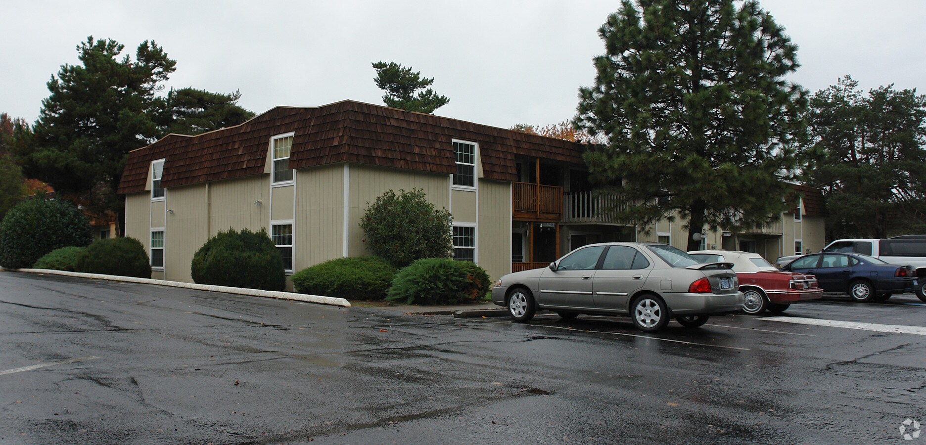 Photo - Valley Brook Apartments