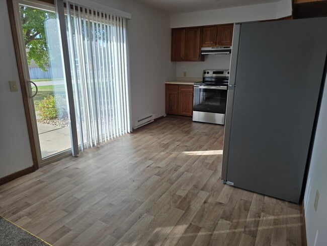210 Howard St Unit 7