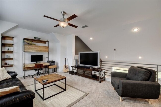 Photo - Eastwood at Riverside #47