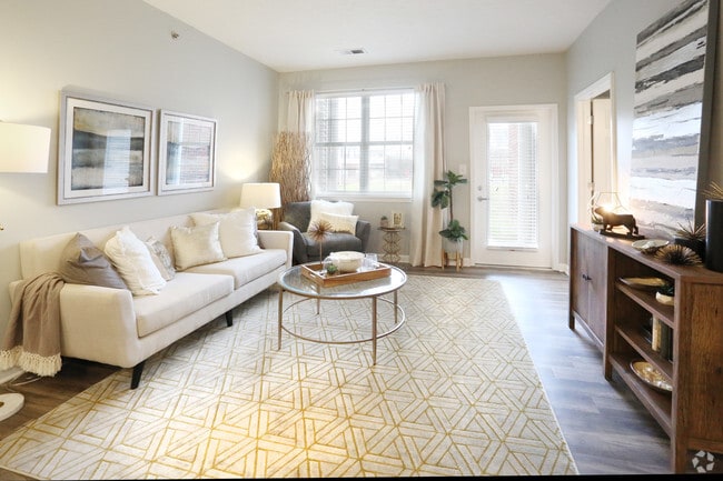 2BR, 2BA - 1,042 SF - Preakness - Living Room