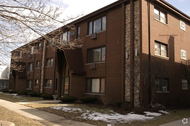 Photo - 9217 S Kedzie Ave Apartments