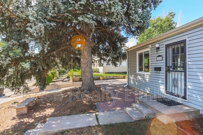 Photo - 1815 S Knox Ct