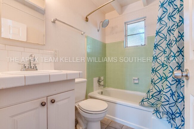 Photo - 3657 N Los Altos Ave