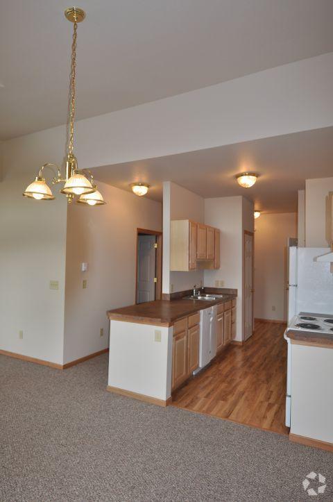 Building Photo - 2 bedroom in Billings MT 59105 Rental