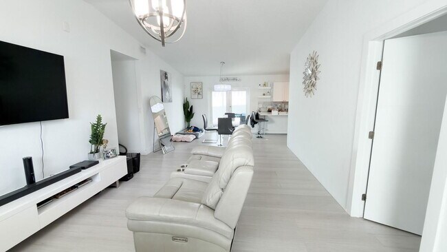 Building Photo - 17228 NW 72nd Ct