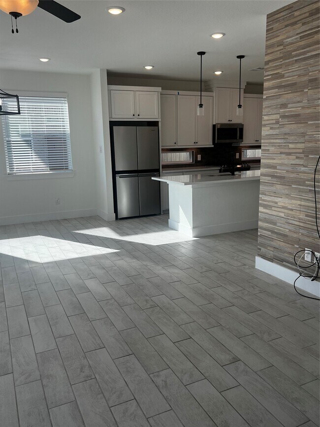 Photo - 7743 Swooping Swallow Ln