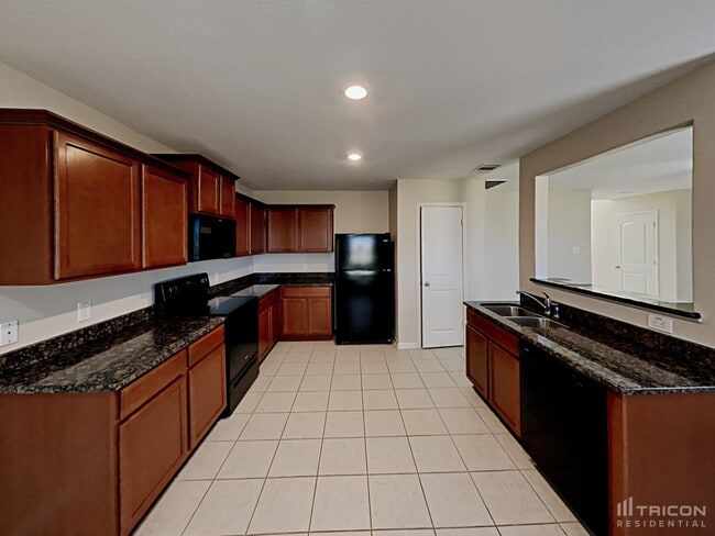 Photo - 441 Palomino Stand Dr