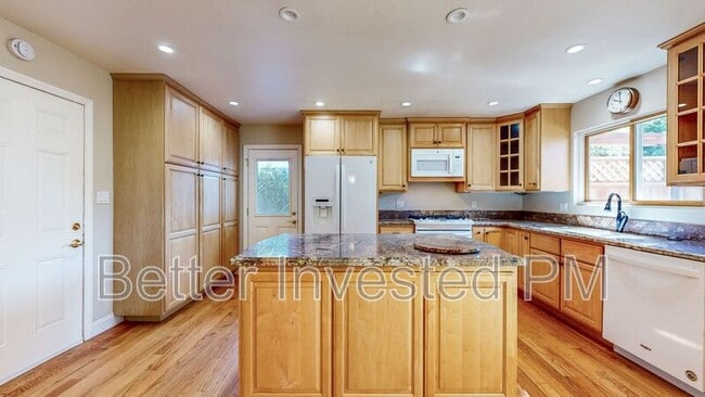 Photo - 1824 Midway Dr
