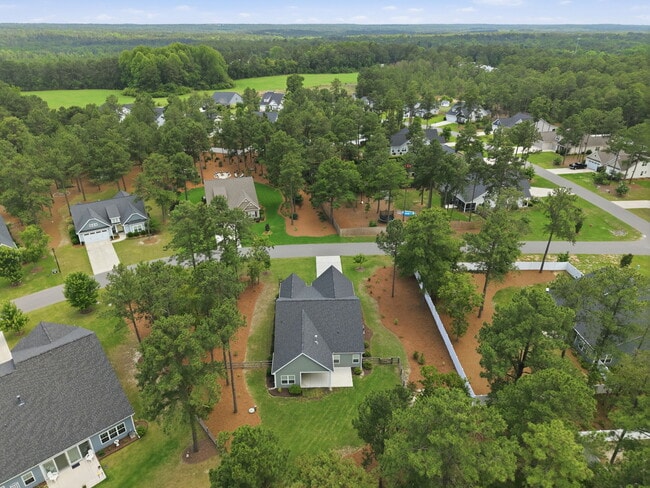 Photo - 511 Pondpine Ln