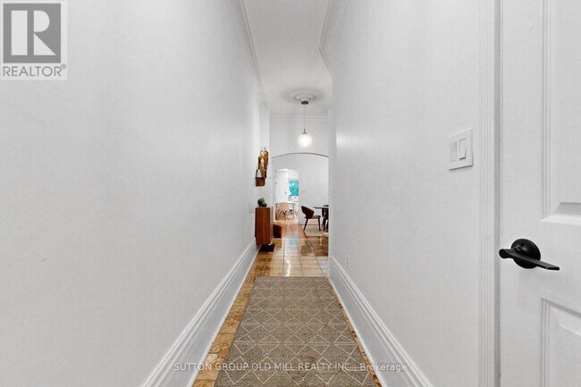 Photo - 328 Ontario St