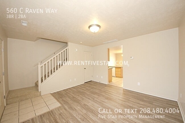 560 Raven Way