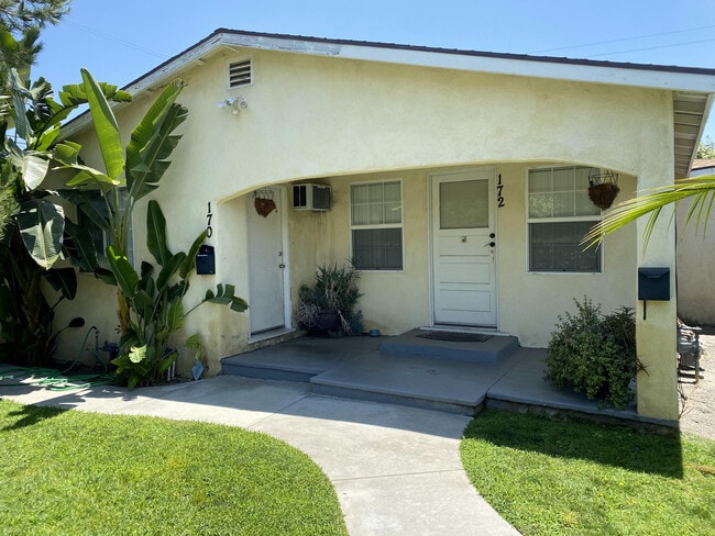 Photo - 172 W Elm Ct Unidad 172