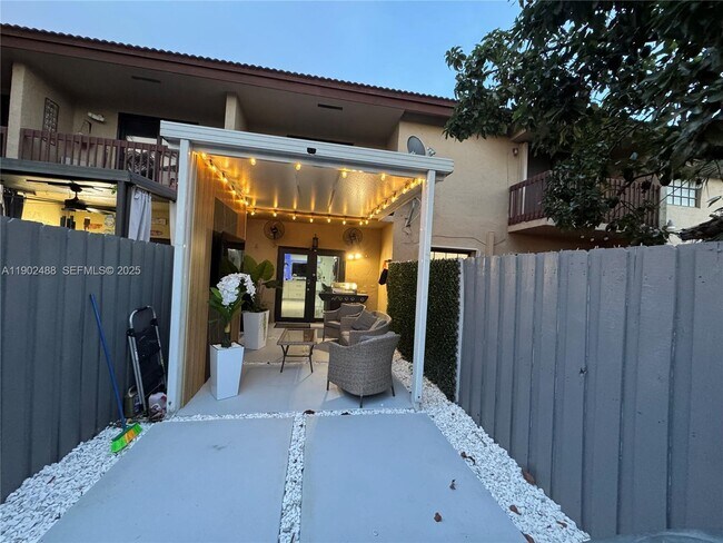 Photo - 13308 SW 60th Terrace