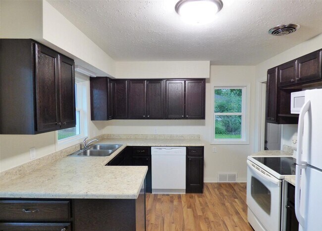 Photo - 1217 Highland Ave