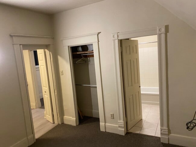 Photo - 336 Hamilton Rd Unit 2